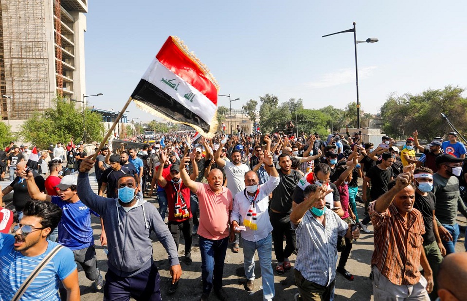 Iraqis gather for more protests after violence kills 40