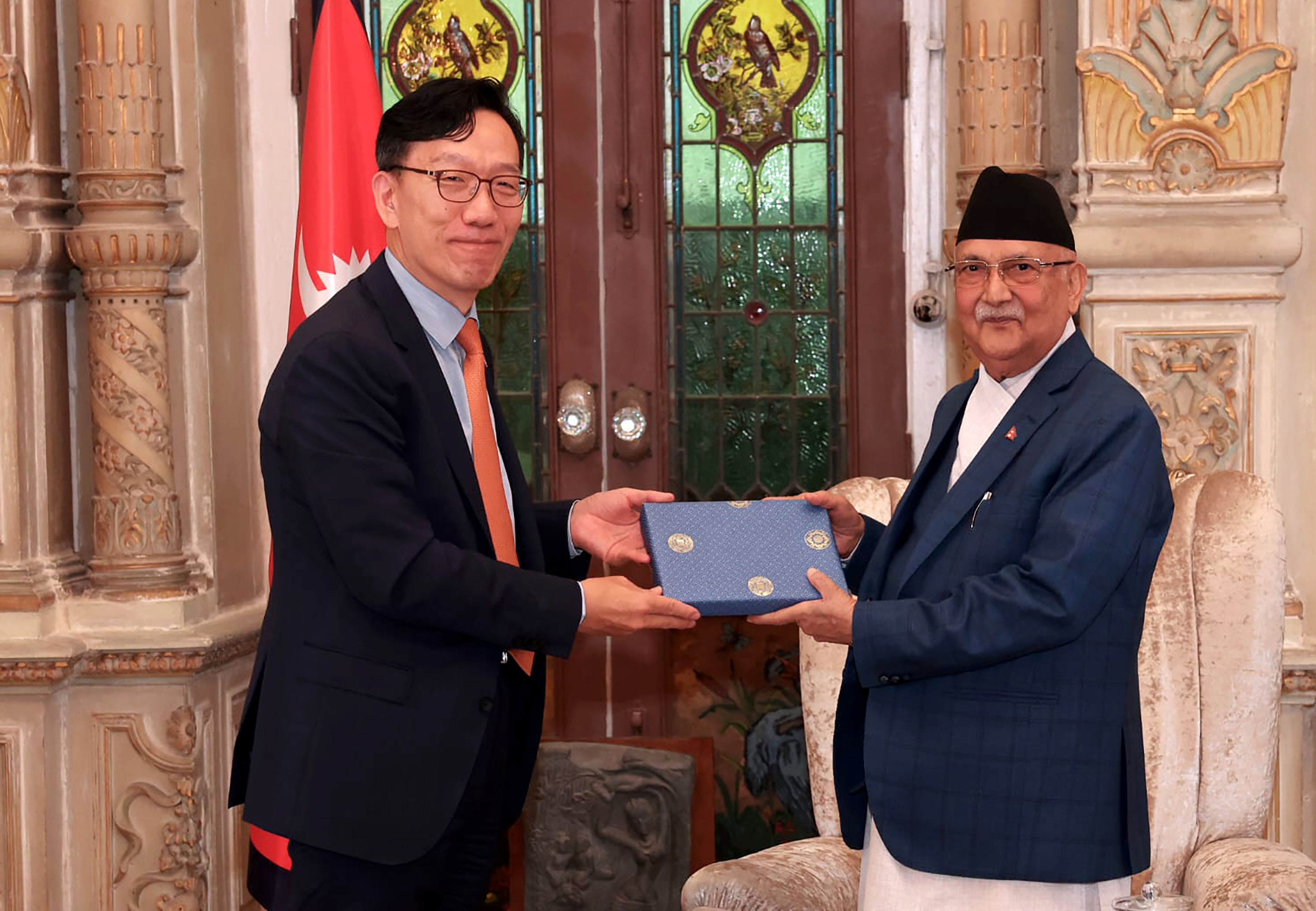 South Korean Ambassador Young  pays courtesy call on PM Oli