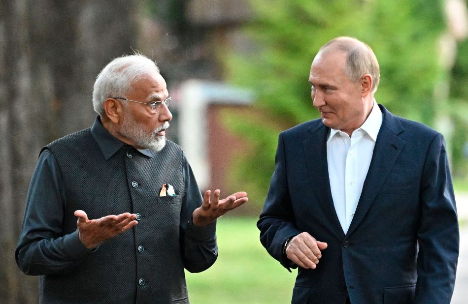 India PM Modi tells Putin 'war cannot solve problems'