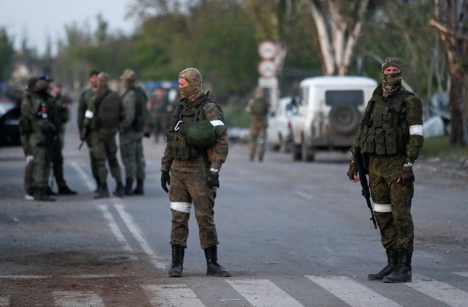 More than 250 Ukrainian troops surrender as Mariupol siege appears over