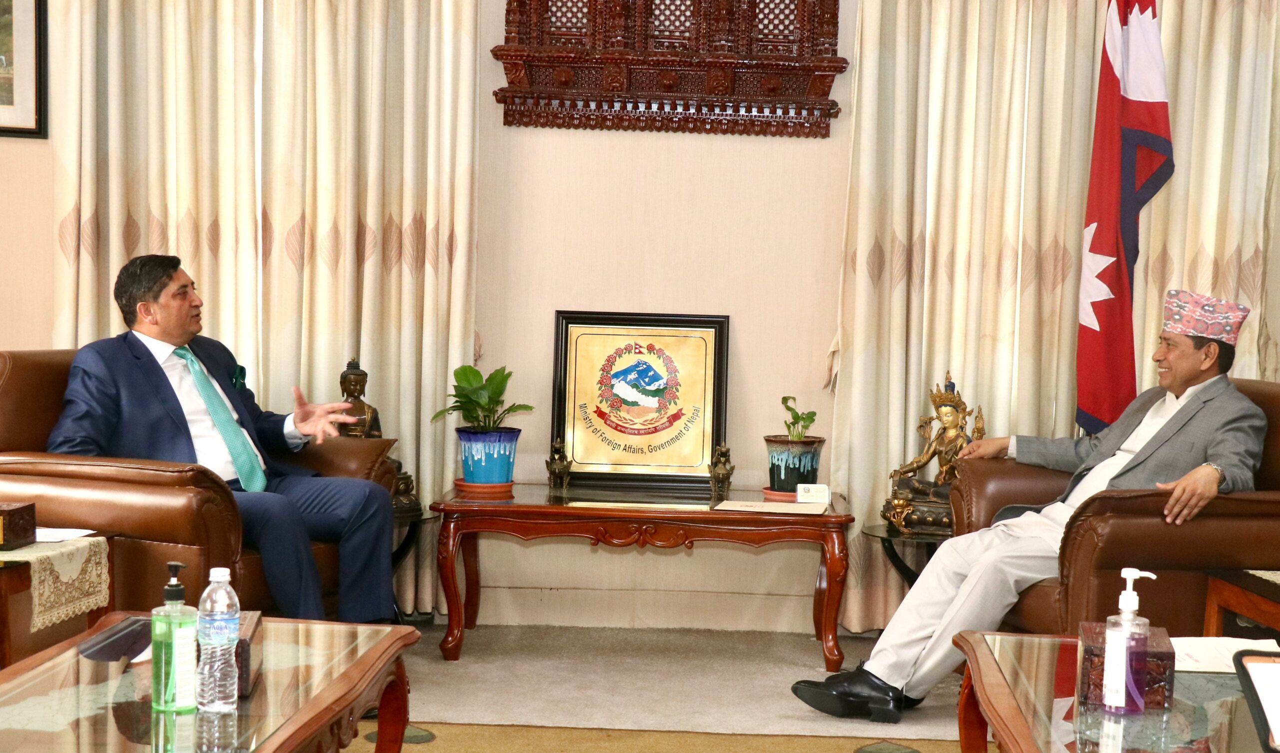 Pakistani envoy calls on Foreign Minister Shrestha