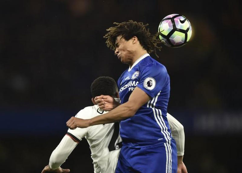 Bournemouth sign Ake from Chelsea for club record fee