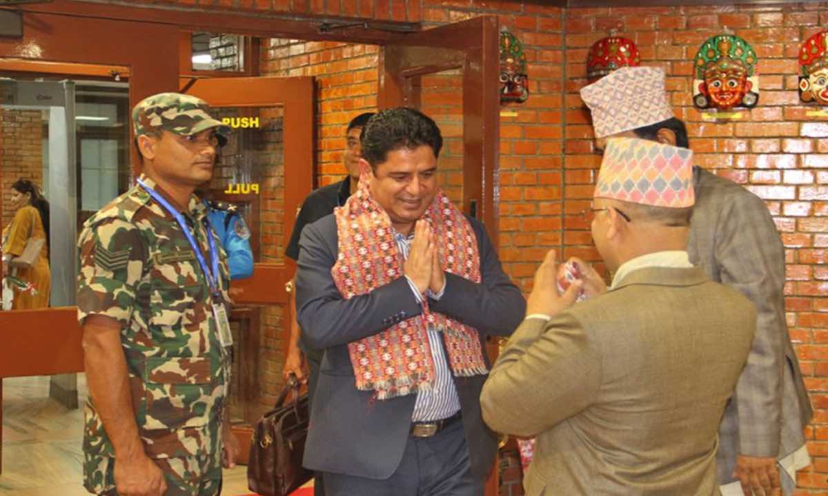 Industry Minister Bhandari returns home after visiting India