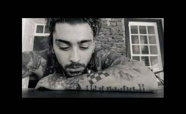 Zayn Revisits His One Direction Days, Singing ‘Night Changes’ in New Video