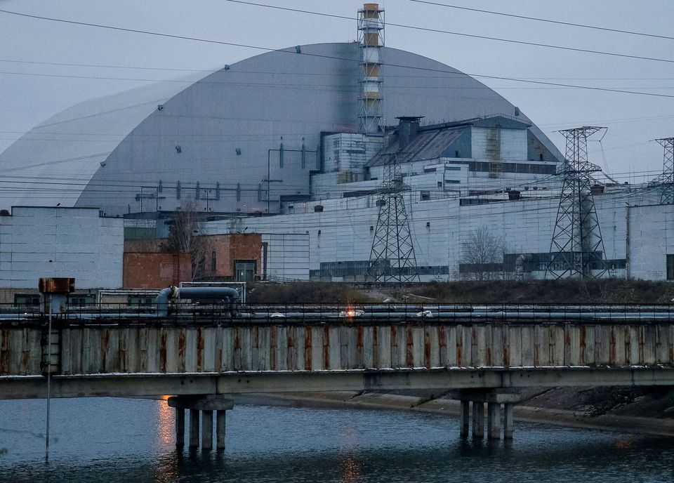 Ukraine says Russian forces near Chernobyl could pose new radiation threat