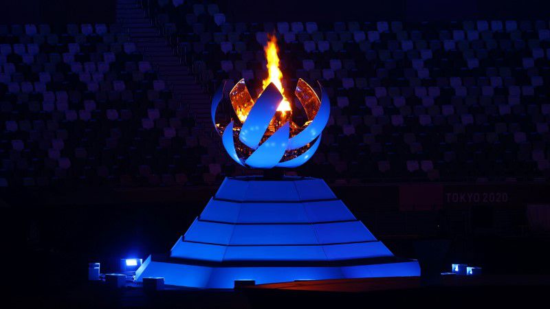 Tokyo douses Olympic flame closing pandemic Games