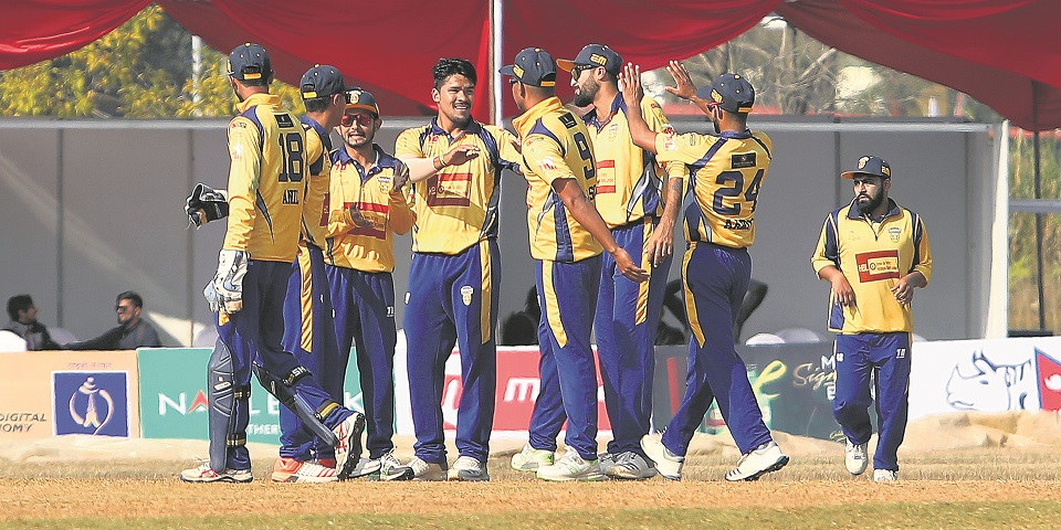 Rhinos outplay Blasters for 2nd win