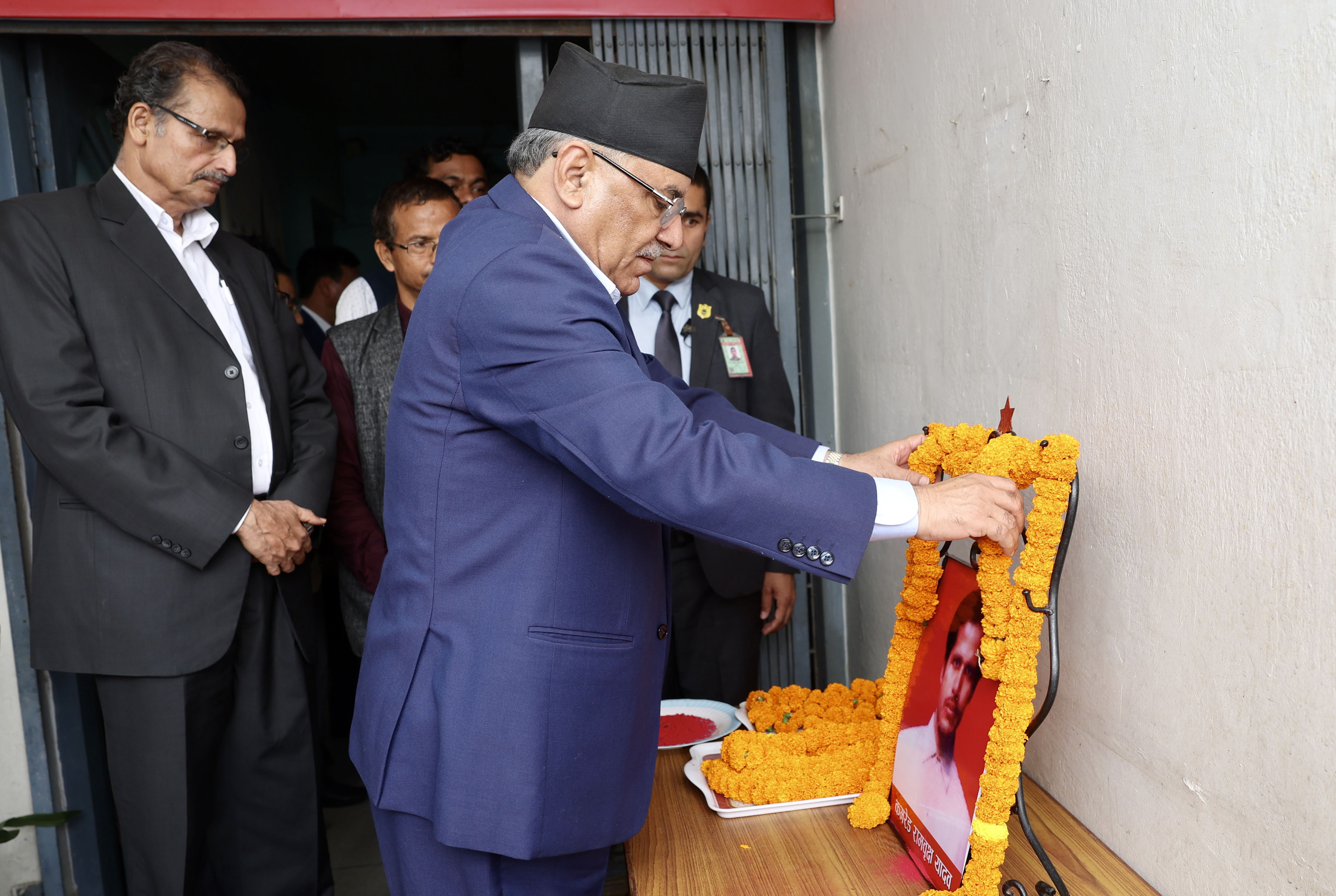 PM Dahal pays tribute to late Yadav