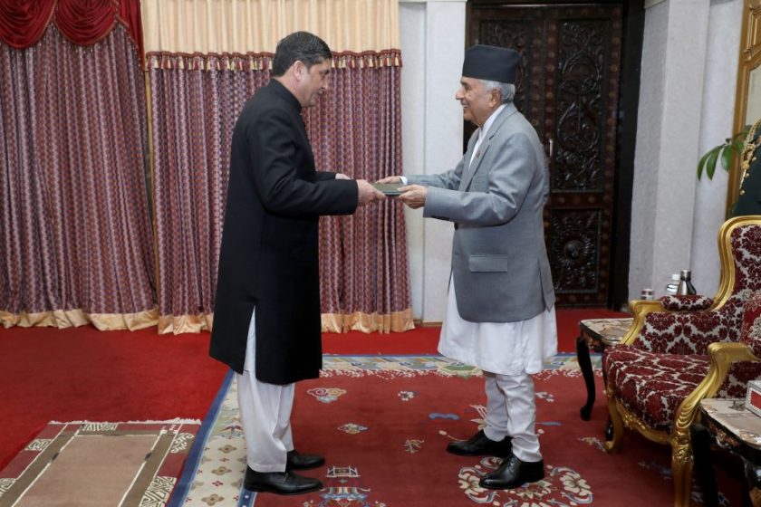 Newly-appointed Pakistan Ambassador Hashmi presents credentials to President Paudel