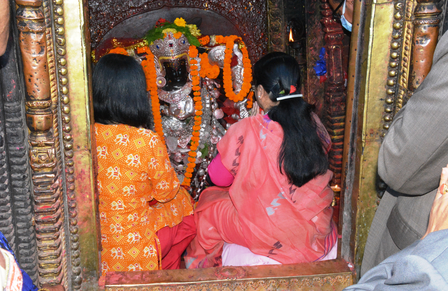President Bhandari worships at Palanchowk Bhagawati Temple
