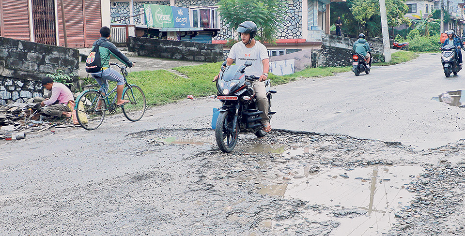 Potholes: Death traps of the tourist city