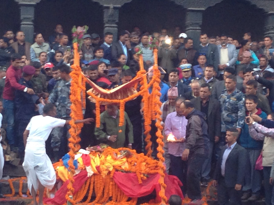 Pushpa Kamal Dahal lit funeral pyre on his son’s body