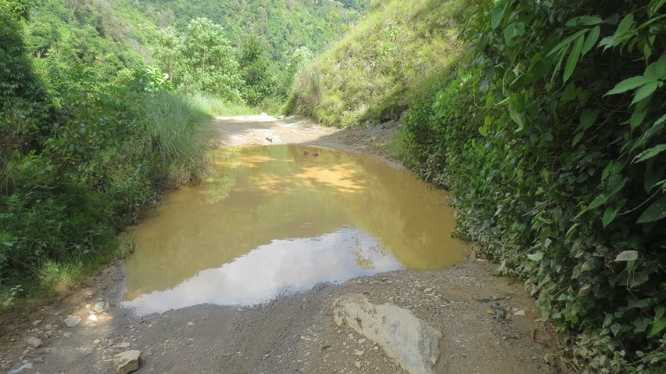 Road connecting Rolpa district headquarters damaged, locals irked