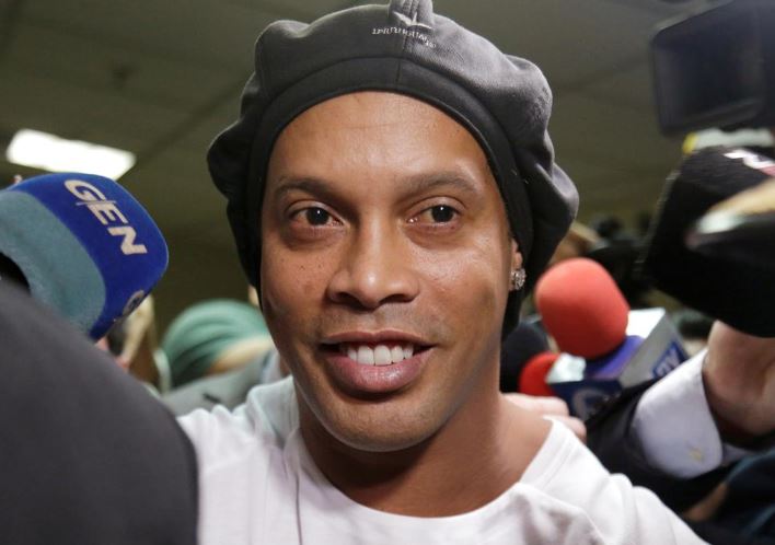 Former Barcelona forward Ronaldinho arrested in Paraguay - police