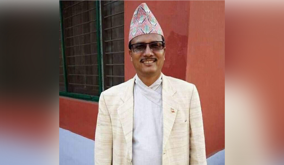 Govt should create jobs for Nepalis within Nepal: Minister Kunwar
