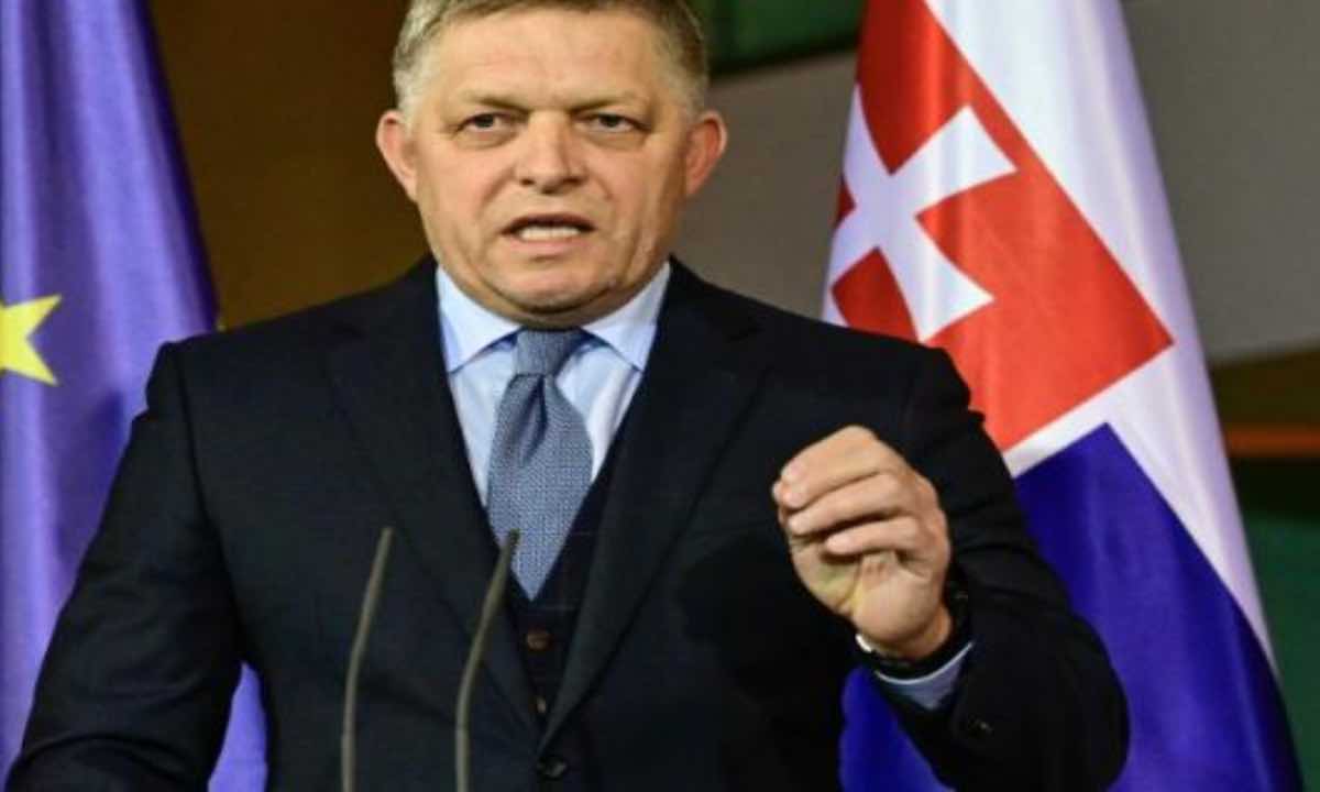 Slovak PM suffers life-threatening wounds in assassination attempt