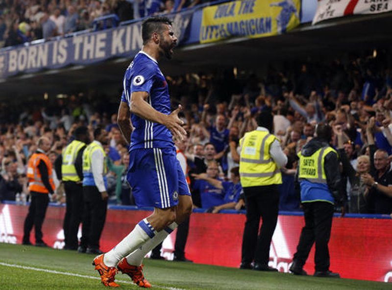 Costa steers Chelsea to winning start vs West Ham