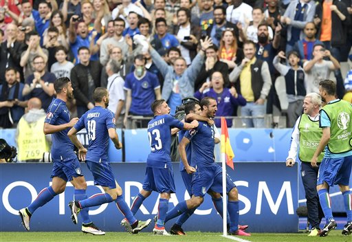 Italy ends its losing run against Spain with 2-0 win