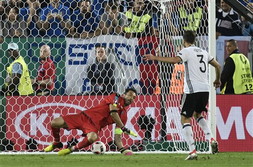 Germany's dramatic win vs. Italy in shootout; advance into semis