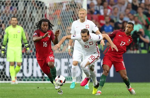 Portugal leaves it late AGAIN to beat Poland, marches on to semis