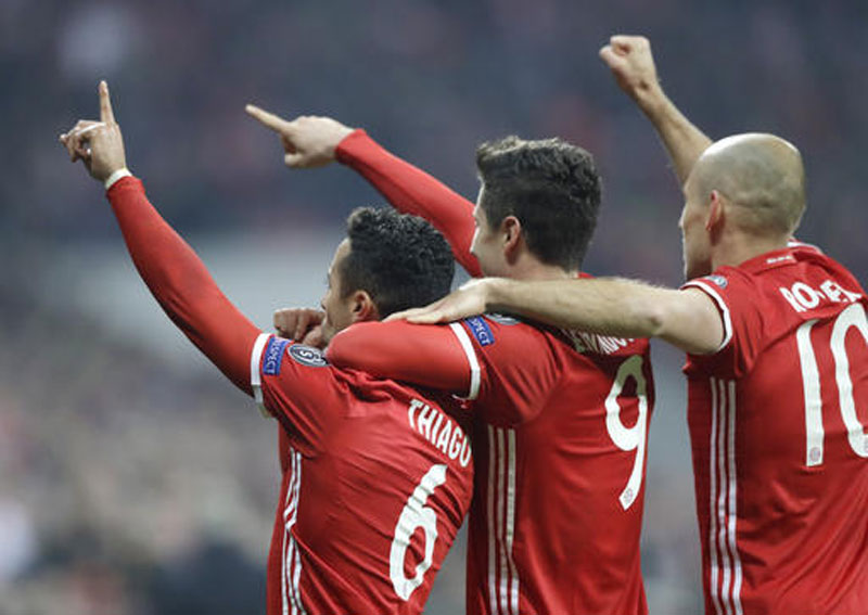 Bayern Munich routs Arsenal to put foot in quarterfinals