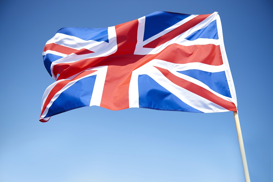 UK govt announces overseas student curbs to slash immigration