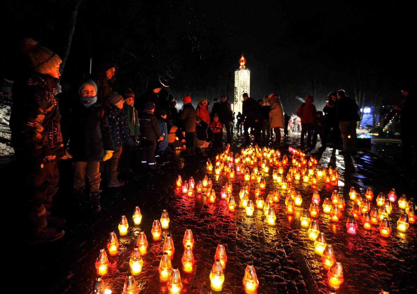 90 years on, Ukrainians see repeat of Russian 'genocide'