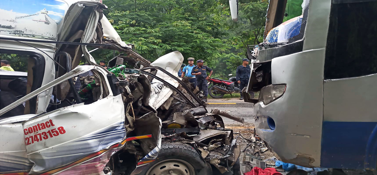 One dead, 17 injured in bus-microbus collision