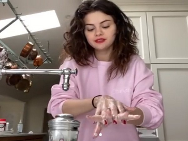 Singer Selena Gomez takes 'safe hands challenge'