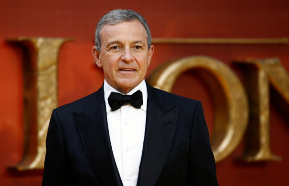 Disney CEO Bob Iger resigns from Apple board as TV battle looms