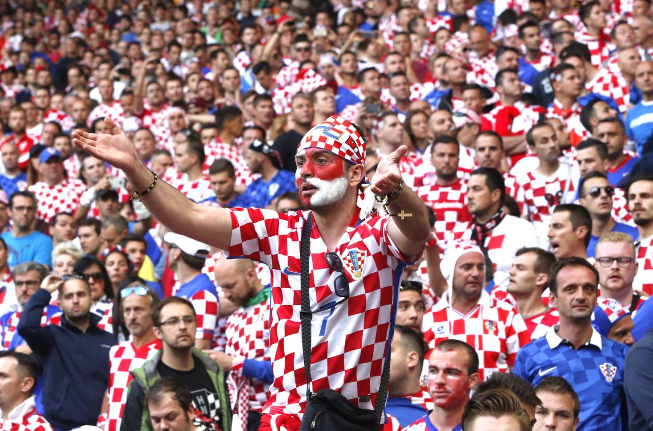 Czech Republic salvages 2-2 draw with Croatia