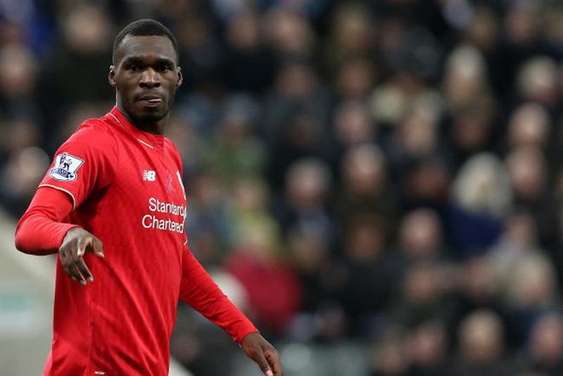 Benteke leaves Liverpool for Palace in record deal