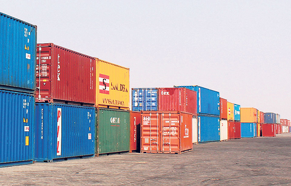 Importers hesitant to clear goods at customs as govt tightens valuation
