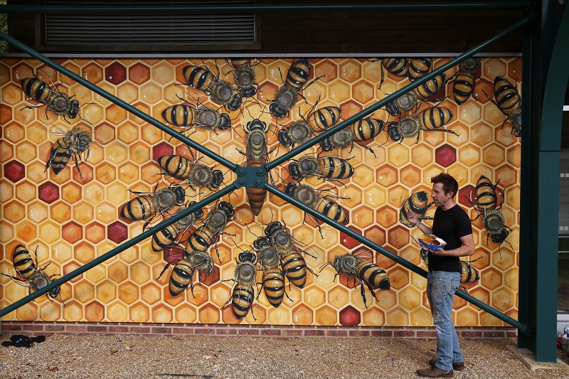 Good of the Hive: the New York muralist on a mission to hand-paint 50,000 bees