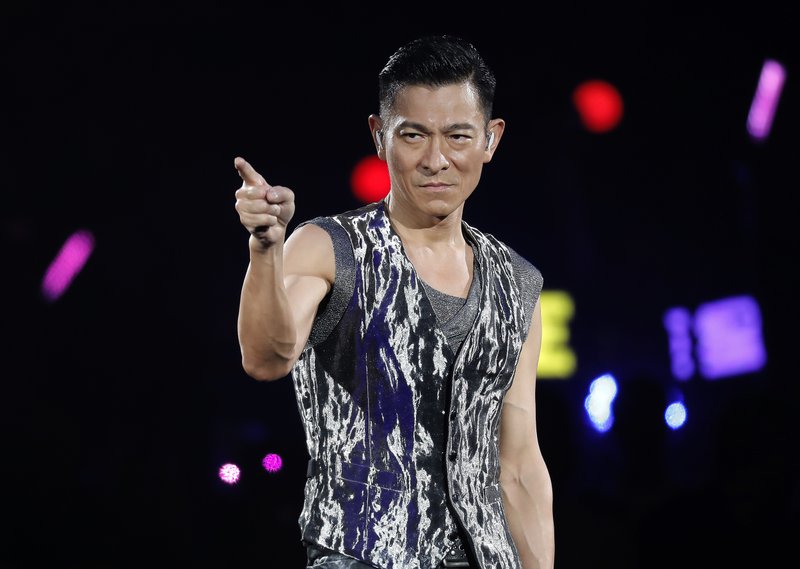 Shows canceled as virus outbreak spooks Asian entertainers