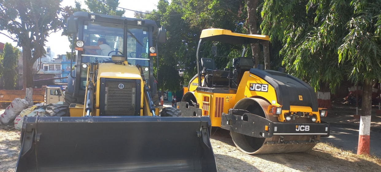 Dharan Sub-metropolis buys dozers and rollers to repair and build roads itself