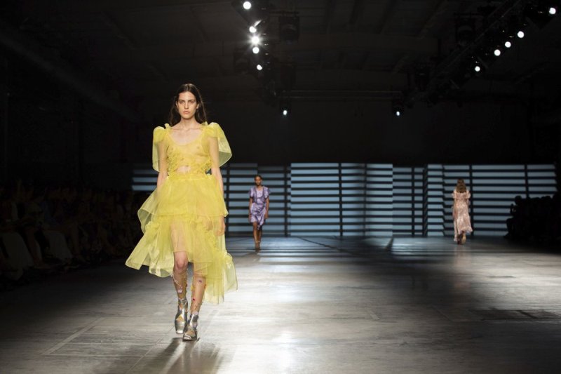 Dreamy, confident shows mark London Fashion Week