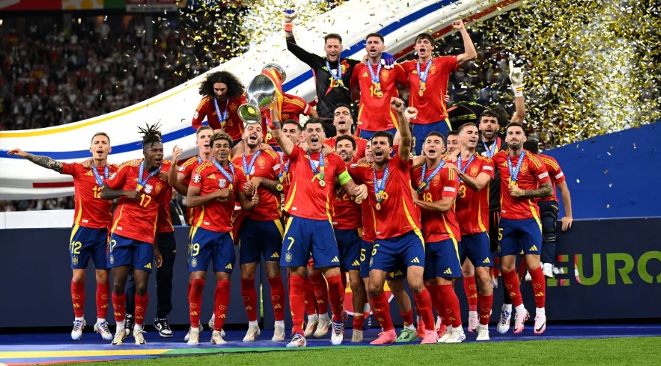 Spain wins Euro 2024, defeating England 2-1 in a dramatic final to claim record fourth European Championship