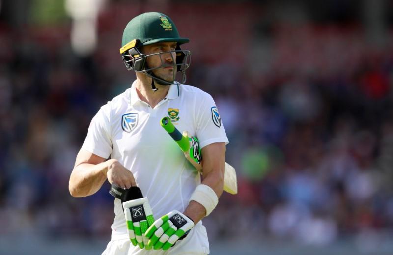 Balanced England can win Ashes, says du Plessis