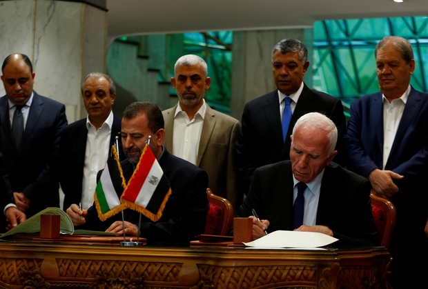 Hamas and Fatah delegations in Cairo for unity talks