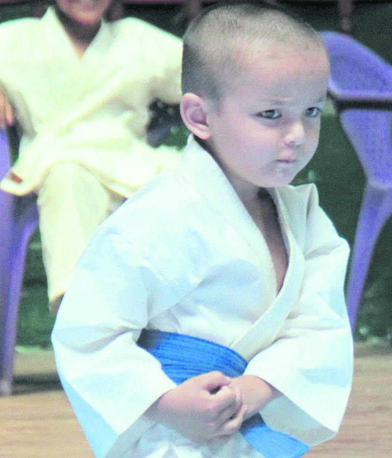 Arati, Ishara bags gold in school level national karate championship