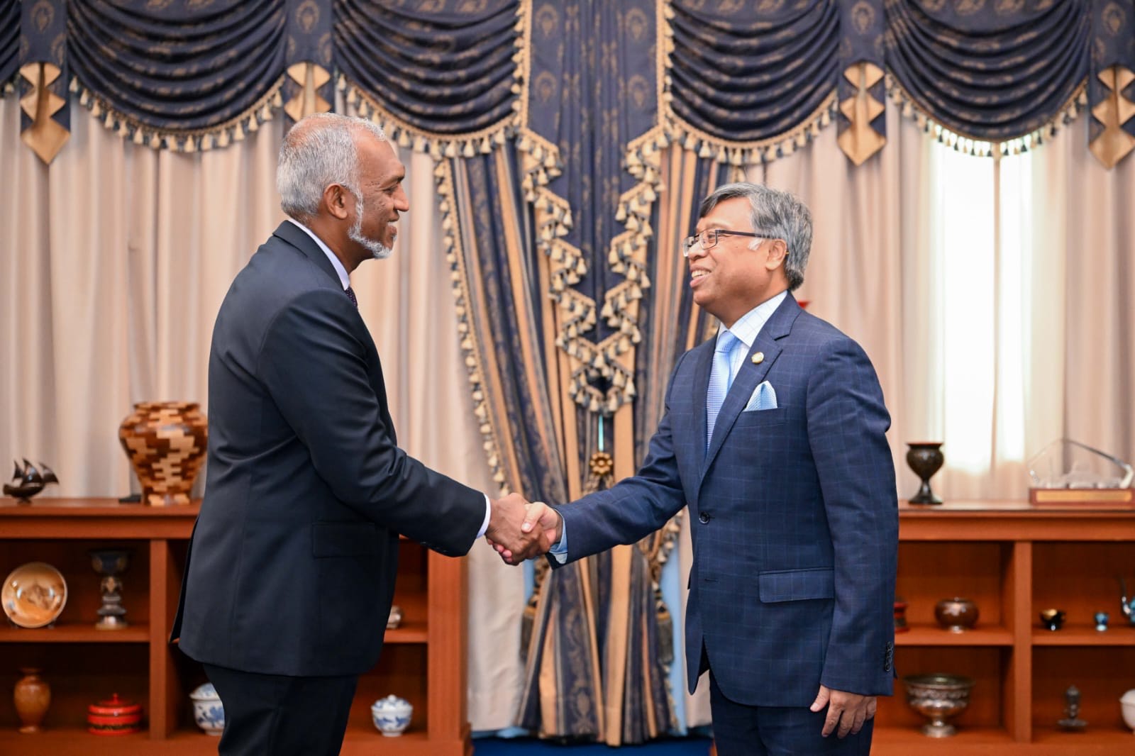 SAARC Secretary General calls on Maldives President