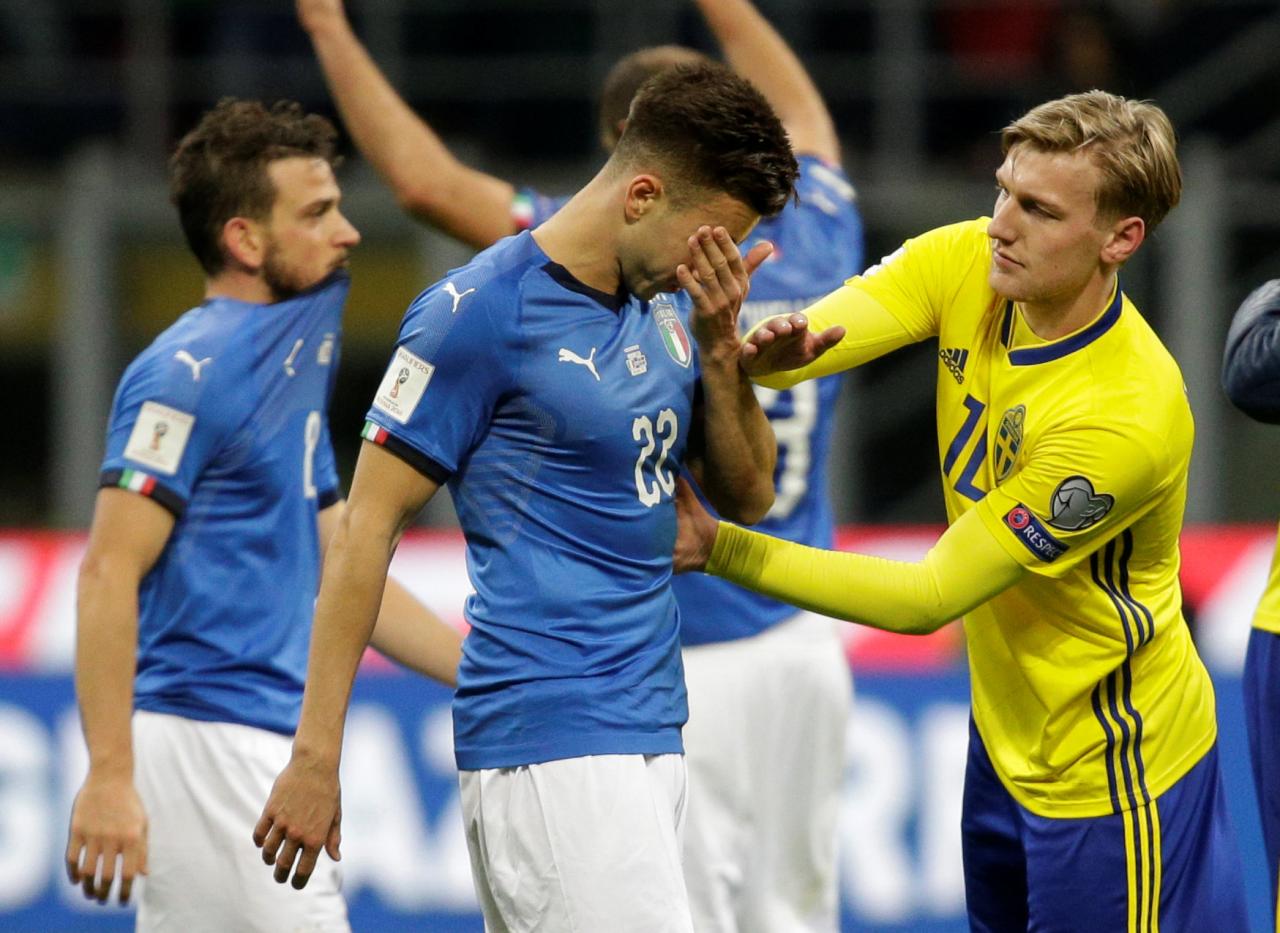 Stunned Italy fail to reach World Cup as Sweden qualify