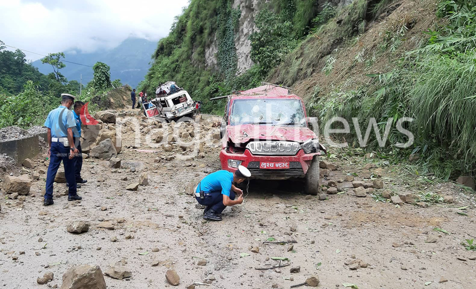 Jeep hit by landslide, driver dies