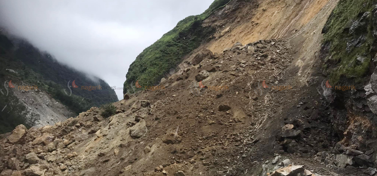 Dry landslides disrupt Galchhi-Devighat road section