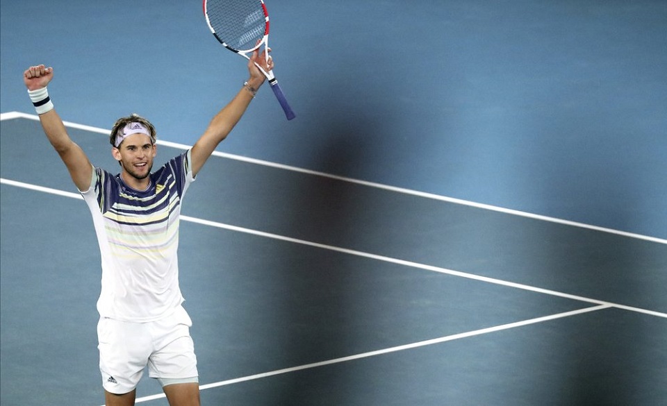 Thiem beats Zverev to reach 1st Australian Open final
