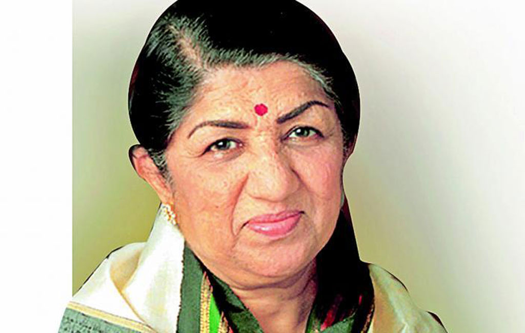 Lata Mangeshkar is 'stable', confirms family