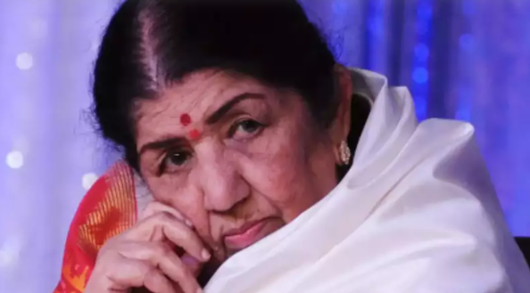 Lata Mangeshkar Hospitalisation: Doctor says, 'She was admitted on Saturday night and has COVID and pneumonia both'