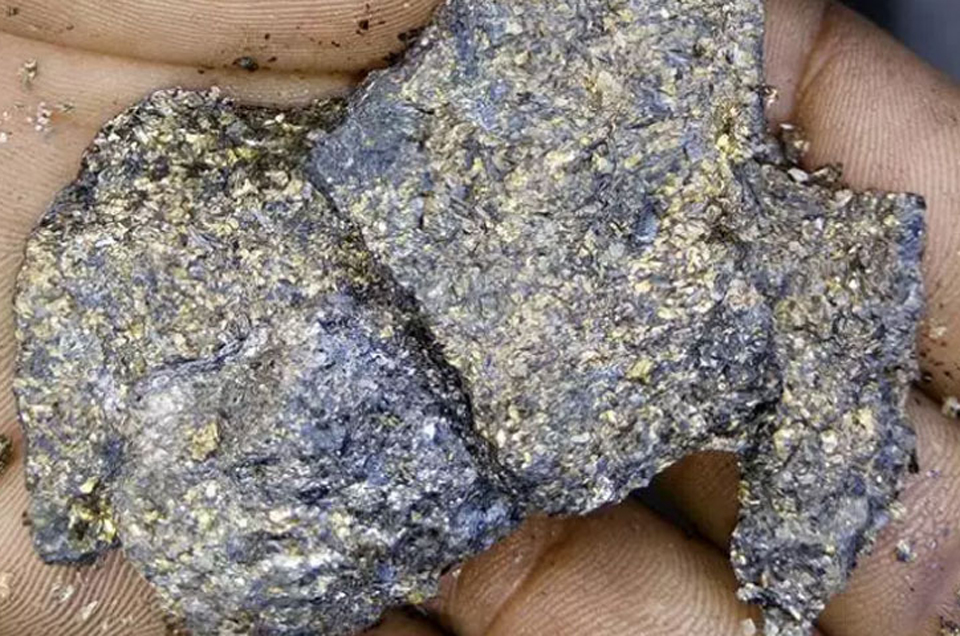 Yellow substance found in Melamchi sent to Dept of Mines for test