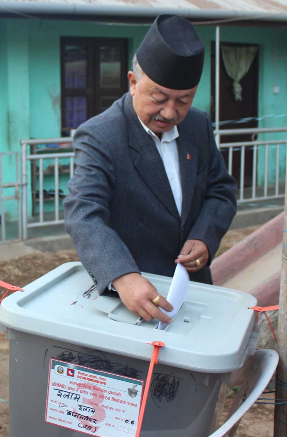 UML leader Nemwang and Khanal cast their votes in Ilam (Photo features)